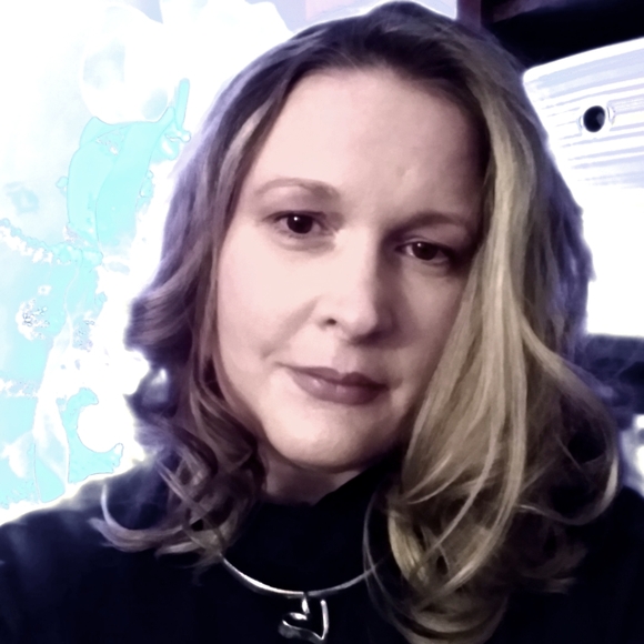 Meet your Posher, Patricia - Picture 1 of 1